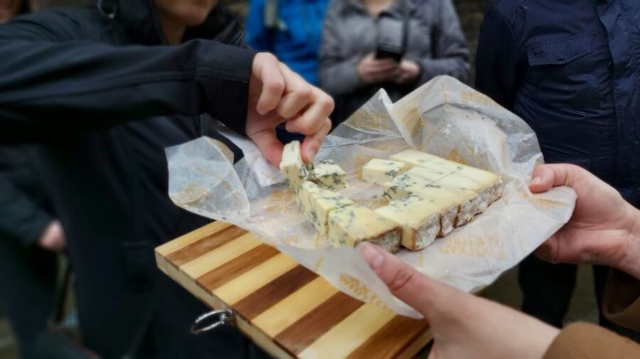 London: Cheese Walking Tour with Tastings - Starting in Mayfair by the Statue of Goddess Diana