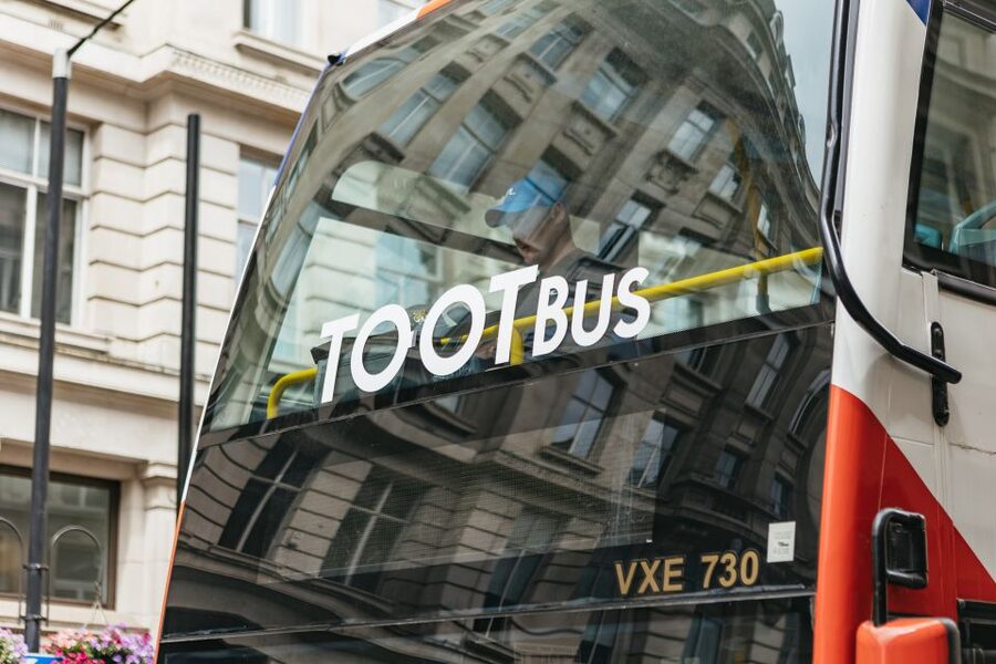 London: Children's Open Top Bus Tour - Trafalgar Square and Piccadilly Circus