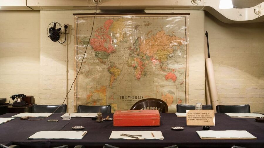 London: Churchill War Rooms Ticket & Political London Audio - Key points to know