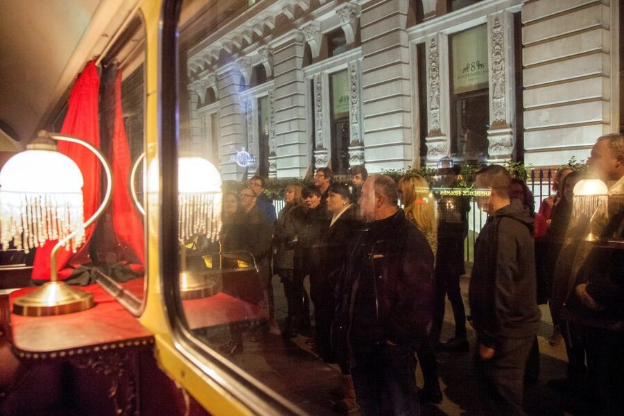 London: Comedy Horror Ghost Tour on a Bus - Westminster Abbey and the weight of London’s past