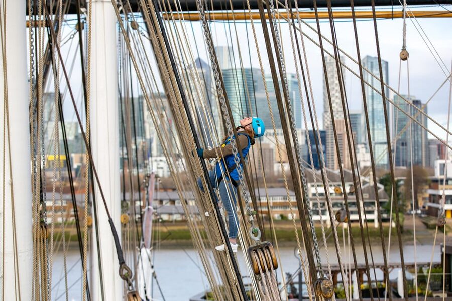 London: Cutty Sark Entry Ticket with Guided Rig Climb - The Lower Topsail Yard challenge