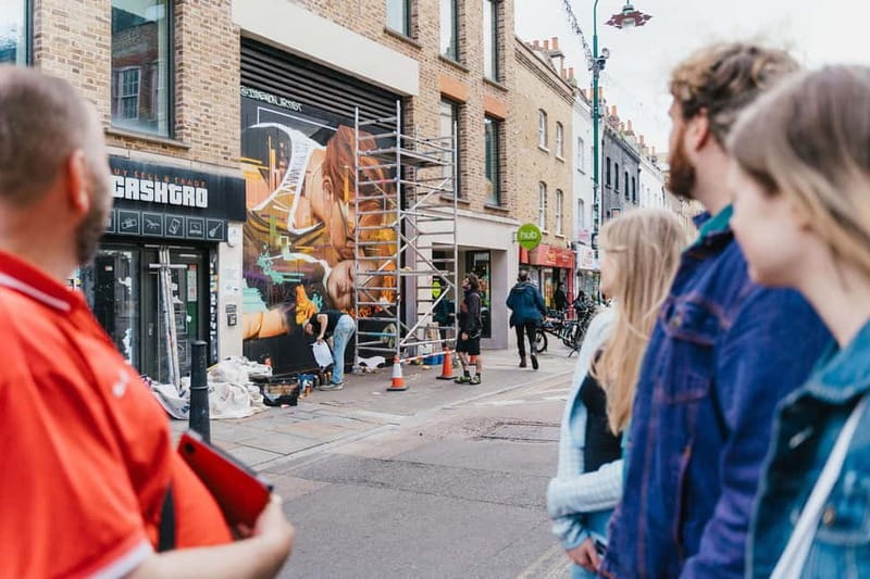 London: East End Instagrammable Street Art & Graffiti Tour - Princelet Street and the Huguenot plaque