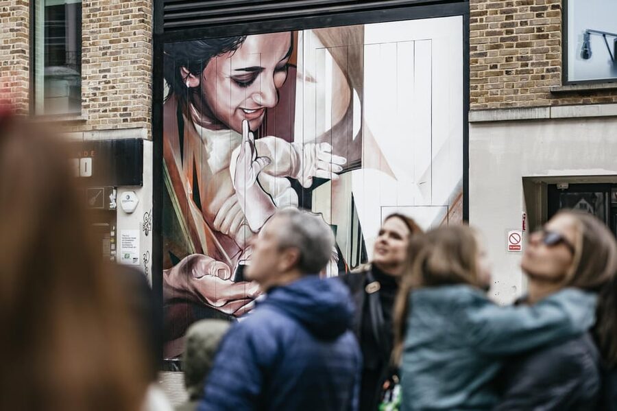 London: East End Street Art Tour and Spray Painting Workshop - What the $50 price buys