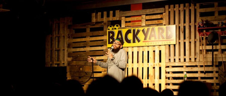 London: Friday Night at The Backyard Comedy Club - Who will enjoy this Friday night