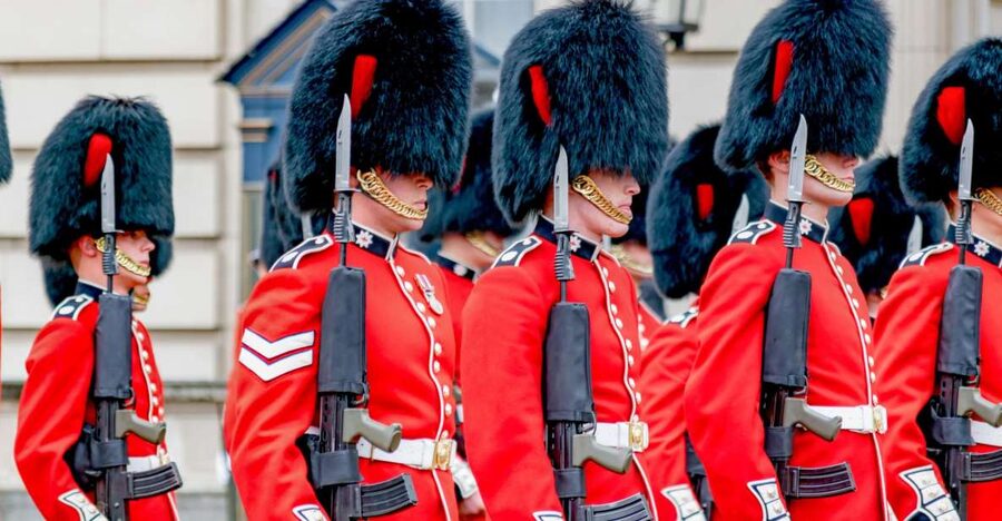 London: Full-Day Sightseeing Bus Tour with River Cruise - FAQ