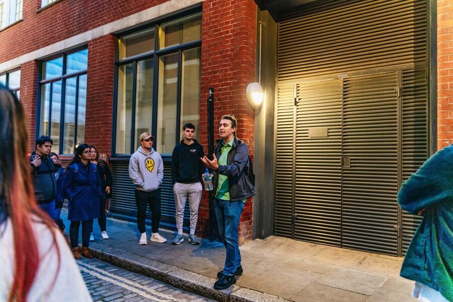 London: Ghastly Ghosts 2-Hour Walking Tour - From All Hallows to the City’s old streets