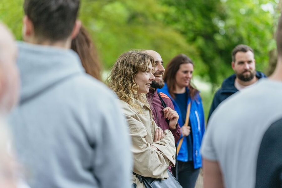 London: Ghost Walk and River Thames Boat Ride - Green Park and the site of a haunted house
