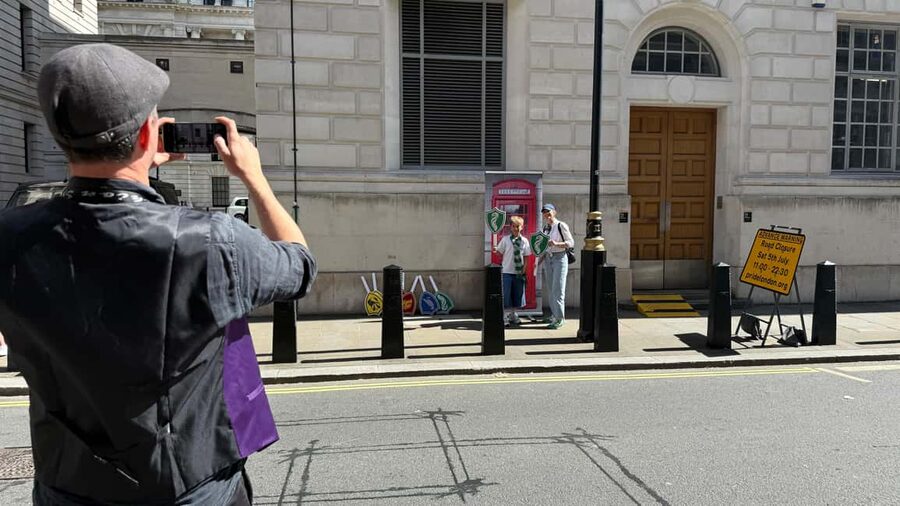 London: Guided Harry Potter Coach Tour of Locations - Who Should Book This Tour?
