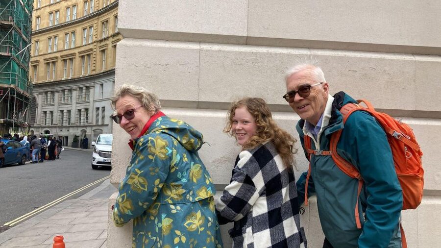 London: Guided Harry Potter Tour - The guides make or break the pace