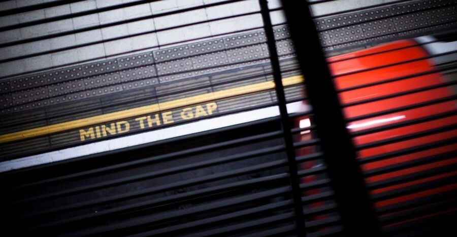 London: Guided Tour of Hidden Tube Station at Charing Cross - Behind Charing Cross’s closed doors