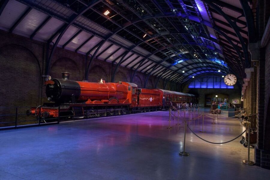 London: Harry Potter Warner Bros. Studio Tour with Transfer - Diagon Alley, Dumbledore’s Office and More