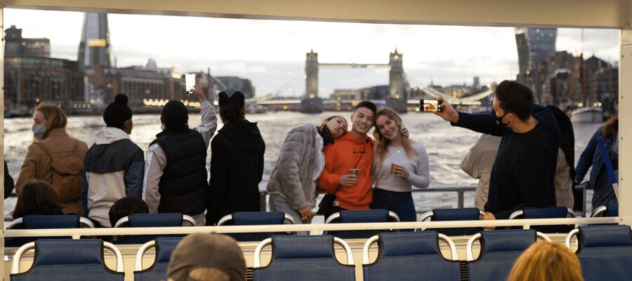 London: Hop-On Hop-Off 1-Day River Sightseeing Adventure - Westminster and the central river sights