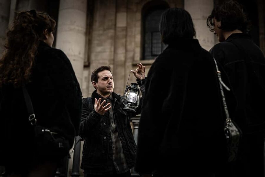 London: Interactive Jack the Ripper Walking Tour - Whitechapel, seen through the victims’ stories