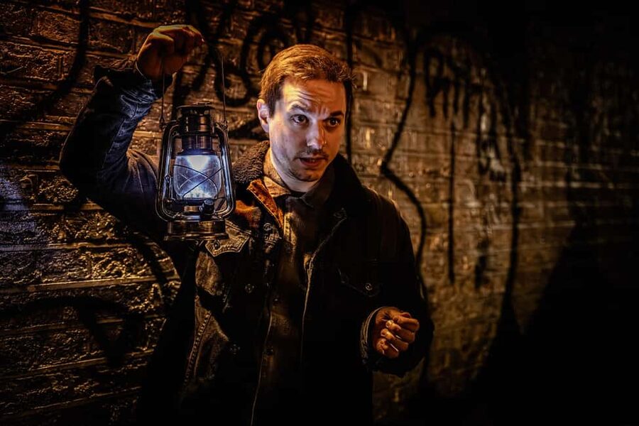 London: Interactive Jack the Ripper Walking Tour - What the guide adds