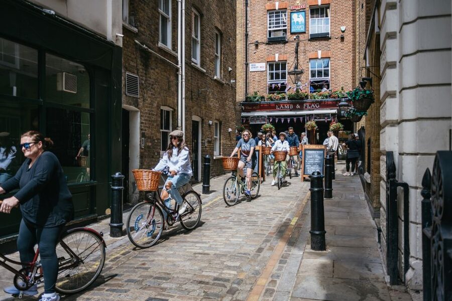London: Landmarks & Secrets Bike Tour with Pub & Street Art - Is $101 a fair price?
