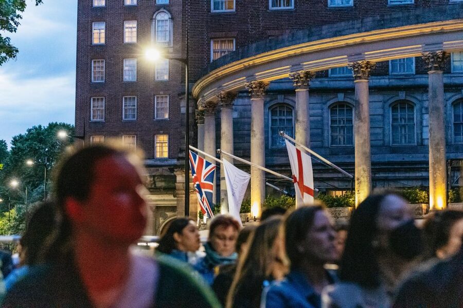 London: London by Night Sightseeing Open-Top Bus Tour - Is $29 good value for 90 minutes?