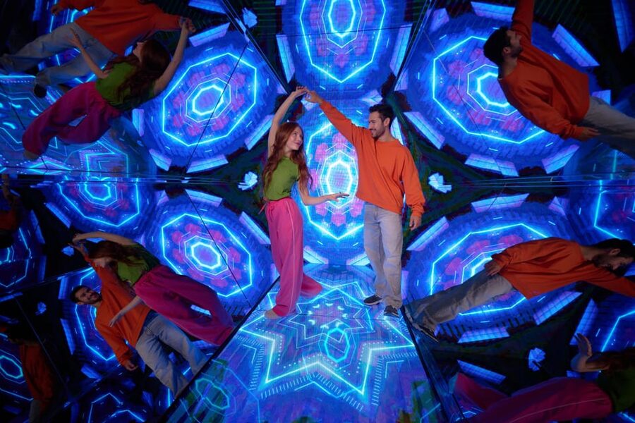 London: Paradox Museum Entry Ticket - The Zero Gravity Room is a separate decision