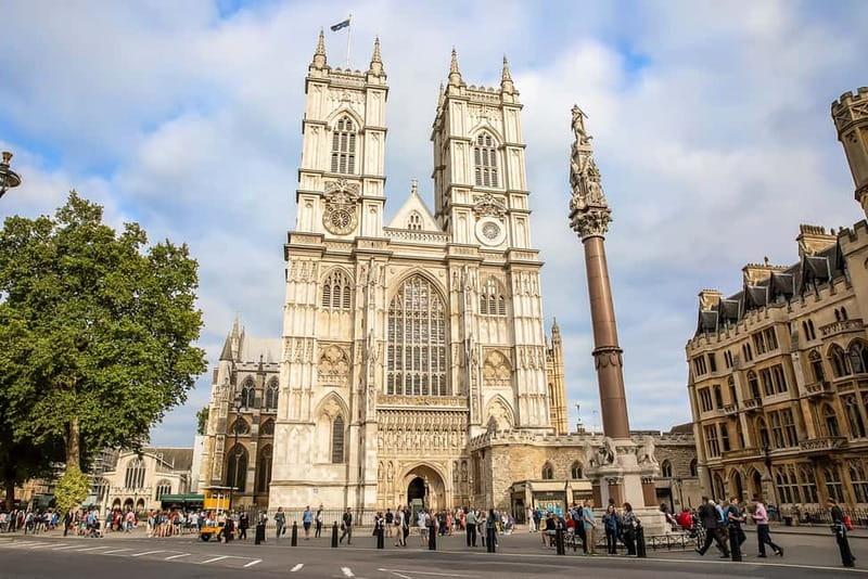 London Pass® - Save up to 50% on Tickets to 100+ Attractions - Should you book the London Pass?