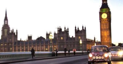 Private Panoramic 2-Hour Tour in a Classic Car