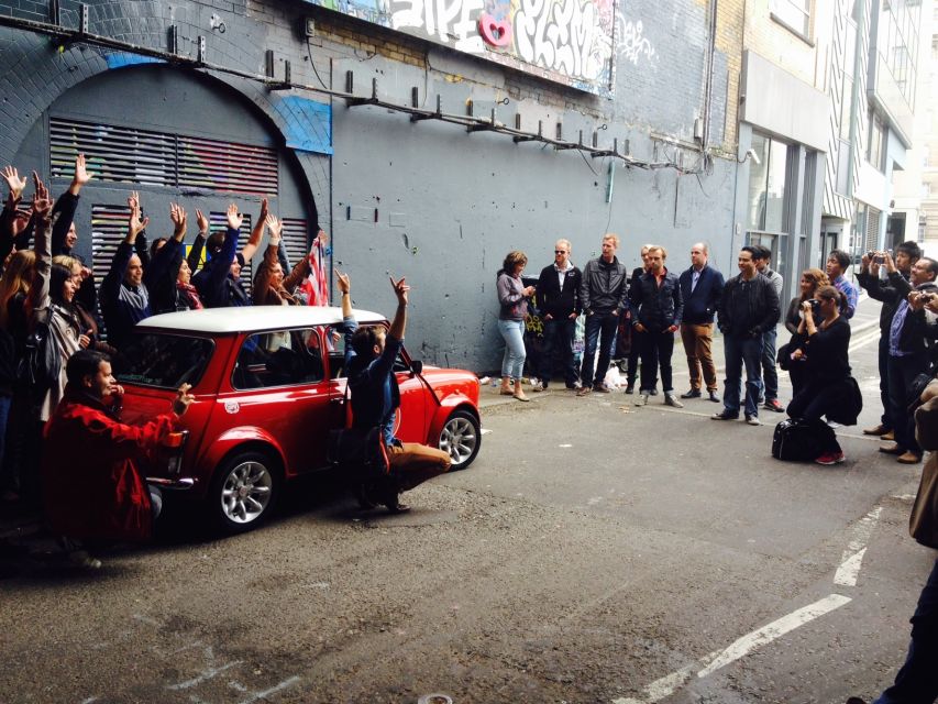 London: Private Panoramic 2-Hour Tour in a Classic Car - Who will get the most from this ride?