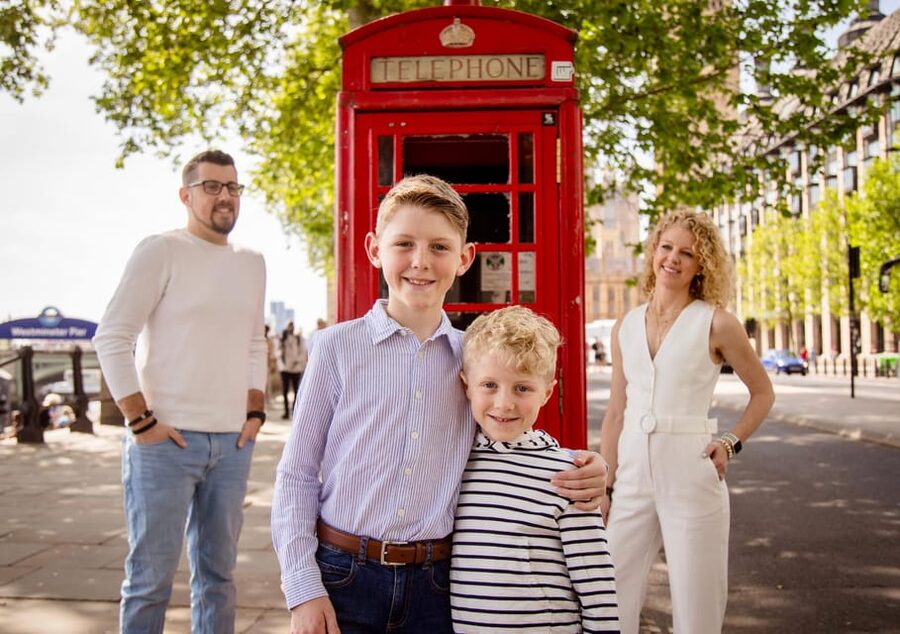 London: Private Photoshoot with Video Clip Option - A London portrait session, with the city in the frame