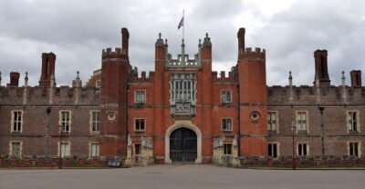 Richmond to Hampton Court River Thames Cruise