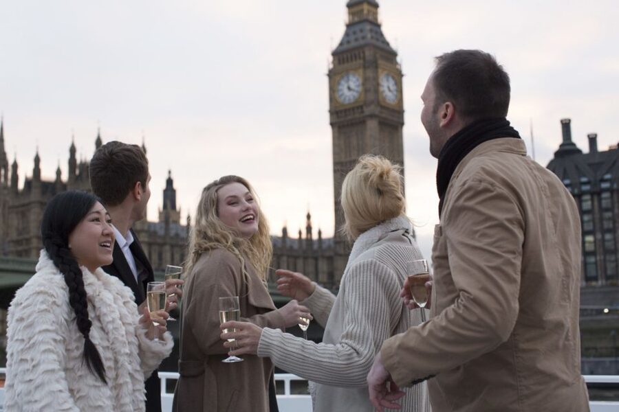 London: River Thames Evening Cruise with Bubbly and Canapés - Who will enjoy this cruise most