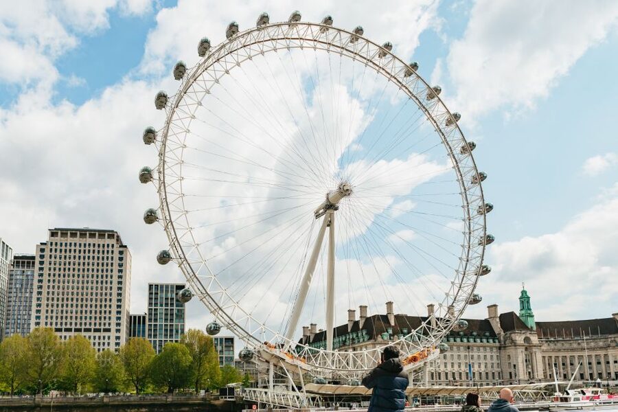 London: River Thames Hop-On Hop-Off Sightseeing Cruise - Greenwich is worth the ride