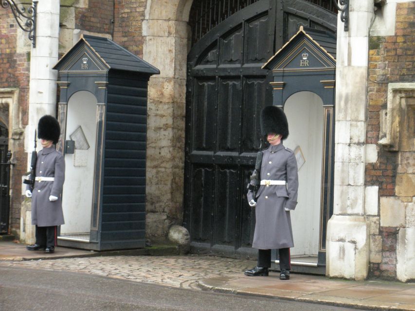 London's Hidden Treasures Tours by Black Taxi Cab - Tower Bridge and the Tower’s ravens