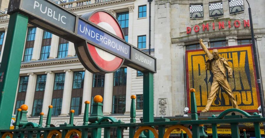 London: Secrets of Freddie Mercury Tour with a Cocktail - The pub where Queen’s circle began
