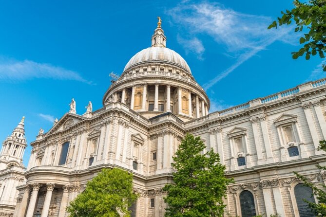 London Sightseeing Walking Tour with 30+ sights - FAQ