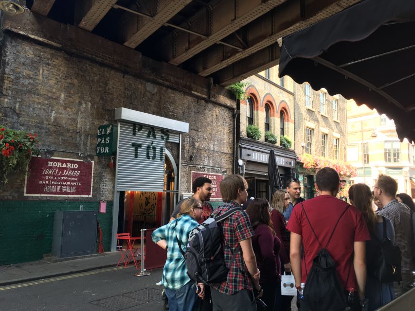 London: Small Group Harry Potter Locations Walking Tour - St. Paul’s and the city’s film connections