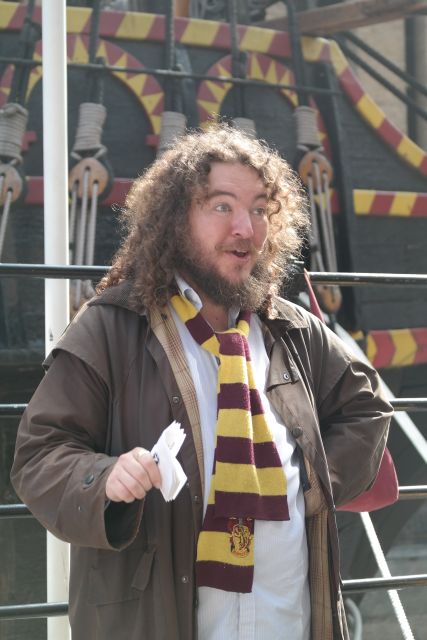 London: Small Group Harry Potter Locations Walking Tour - Bank buildings and a real-world Gringotts reference