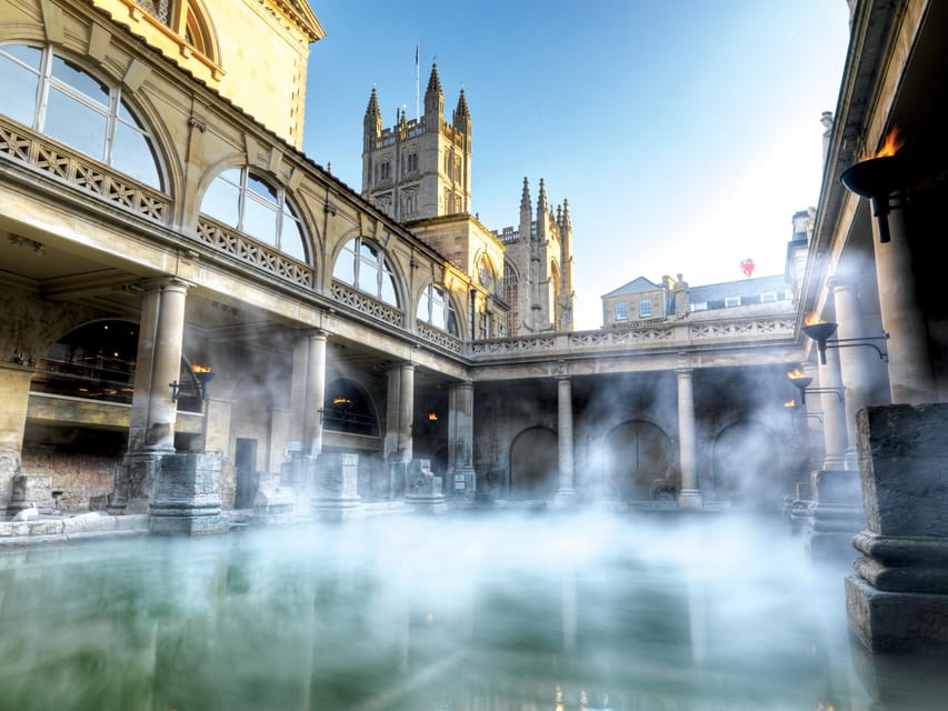 London: Stonehenge & Bath Day Trip with Optional Roman Baths - Bath: Georgian streets, a guided walk and free time