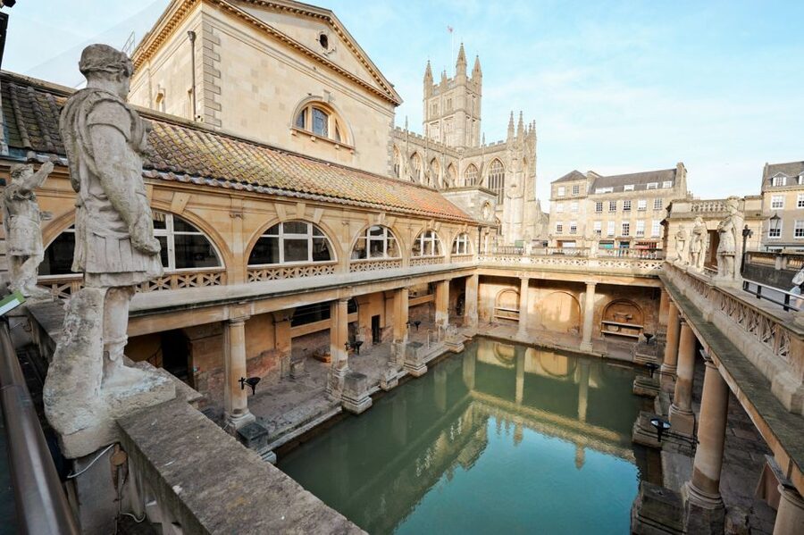 London: Stonehenge, Windsor, and Bath Day Trip by Bus - Is $120 good value?