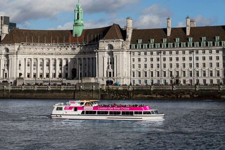London: Thames River Cruise with Optional London Eye Ticket - The Globe, the Tower and the bridges
