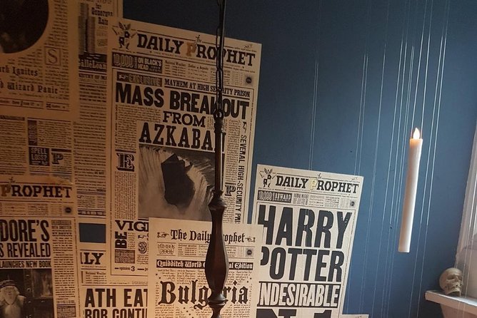 London The Best of Harry Potter Guided Tour (Free for Kids) - Westminster: film locations in a busy part of town