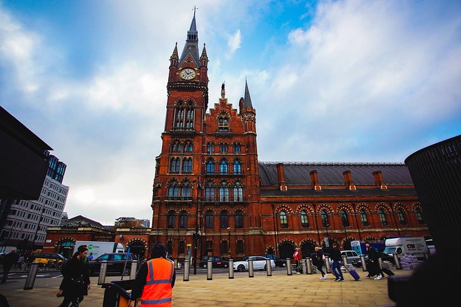 London The Best of Harry Potter Guided Tour (Free for Kids) - Who should book this walk?