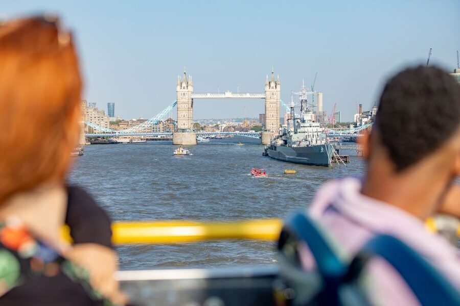 London: Tootbus Hop-on Hop-off with optional River Cruise - Who will get the most from Tootbus