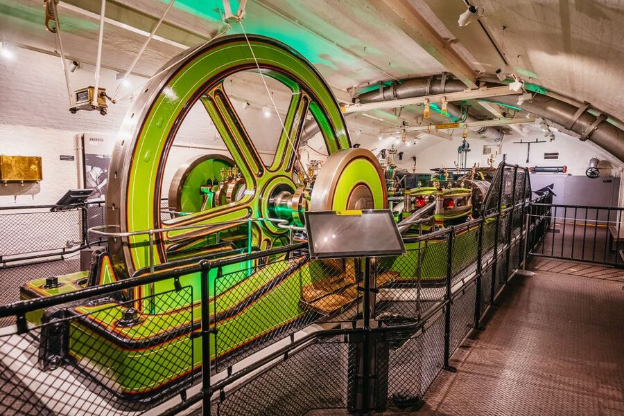 London: Tower Bridge Entry Ticket - Who should book Tower Bridge?