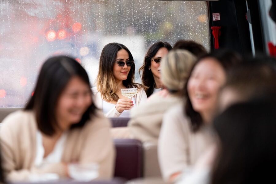 London: Traditional Afternoon Tea Tour in a Luxury Coach - FAQ