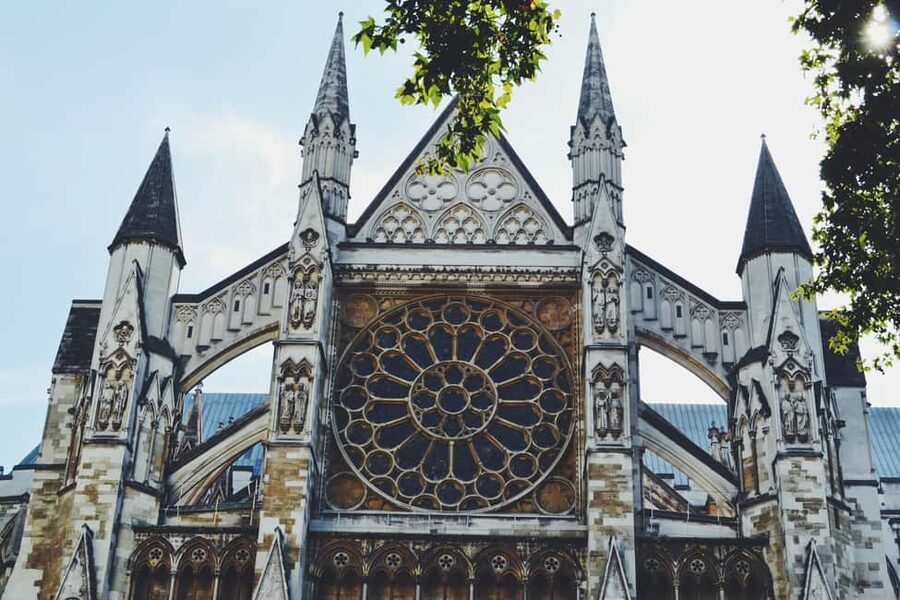 London: Westminster Abbey Guided Tour - Who should book this tour?