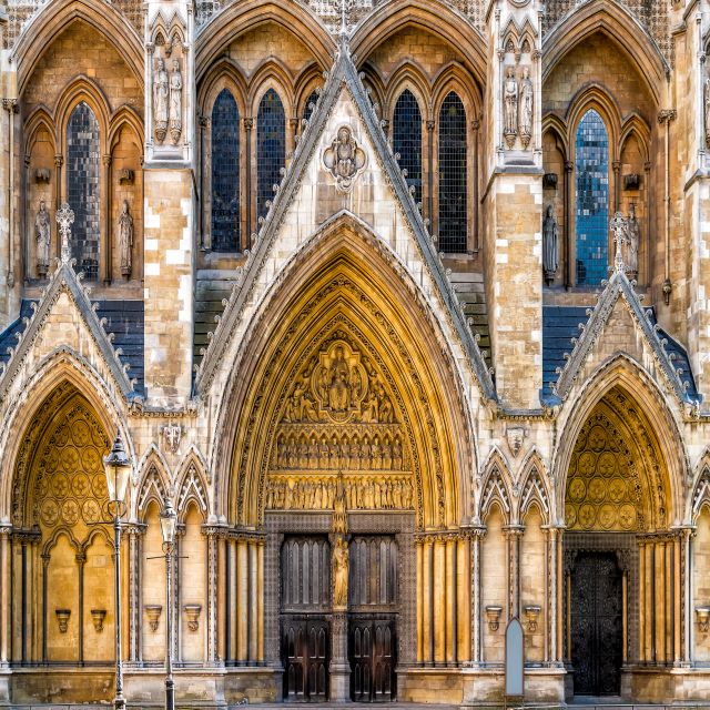 London: Westminster Abbey Skip-the-line Entry & Guided Tour - Should you book the Westminster Abbey tour?