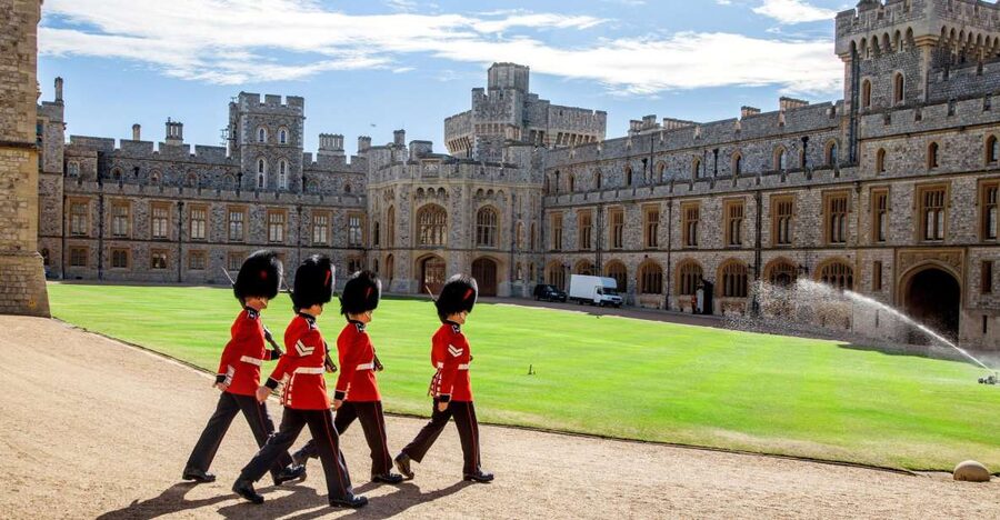 London: Windsor Castle, Stonehenge, and Bath Day Trip - What the $120 price buys you