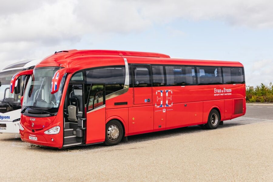 London: Windsor Castle, Stonehenge & Bath Full-Day Tour - A long day with three very different stops