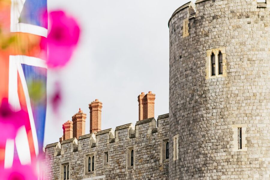 London: Windsor Castle, Stonehenge & Bath Full-Day Tour - Who should book this day trip?
