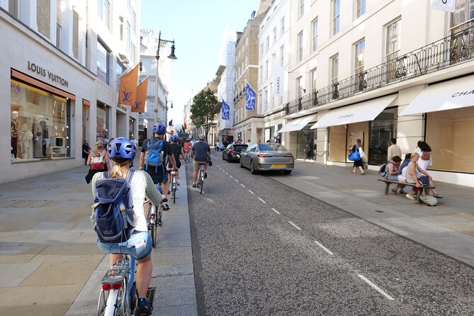 Love London Bike Tour - Hyde Park gives the route room to breathe