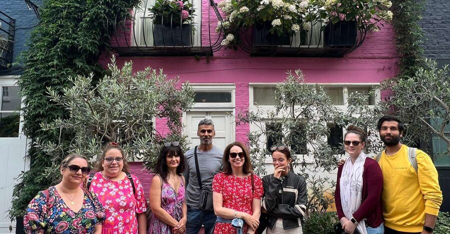 Notting Hill Walk Celebrities and Film Locations- London - The Electric Cinema and the bookshop puzzle