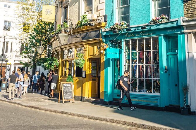 Notting Hill Walking Tour with Cream Tea - Who will get the most from this walk?