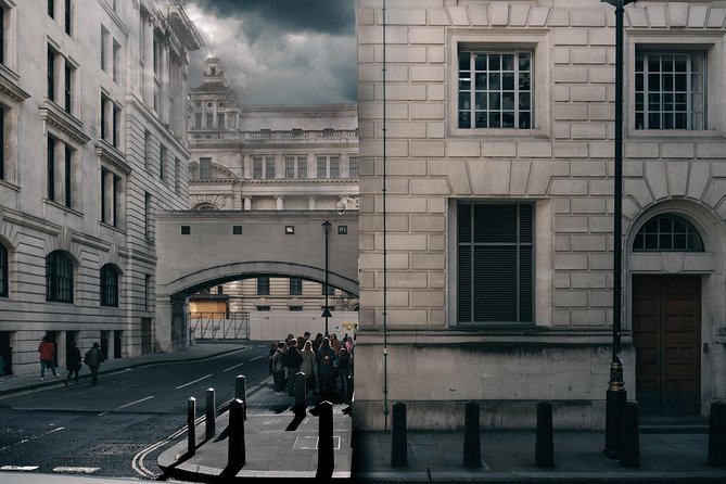 Original Harry Potter Locations Tour - Guided Tour of London - The Death Eater bridge and other film connections